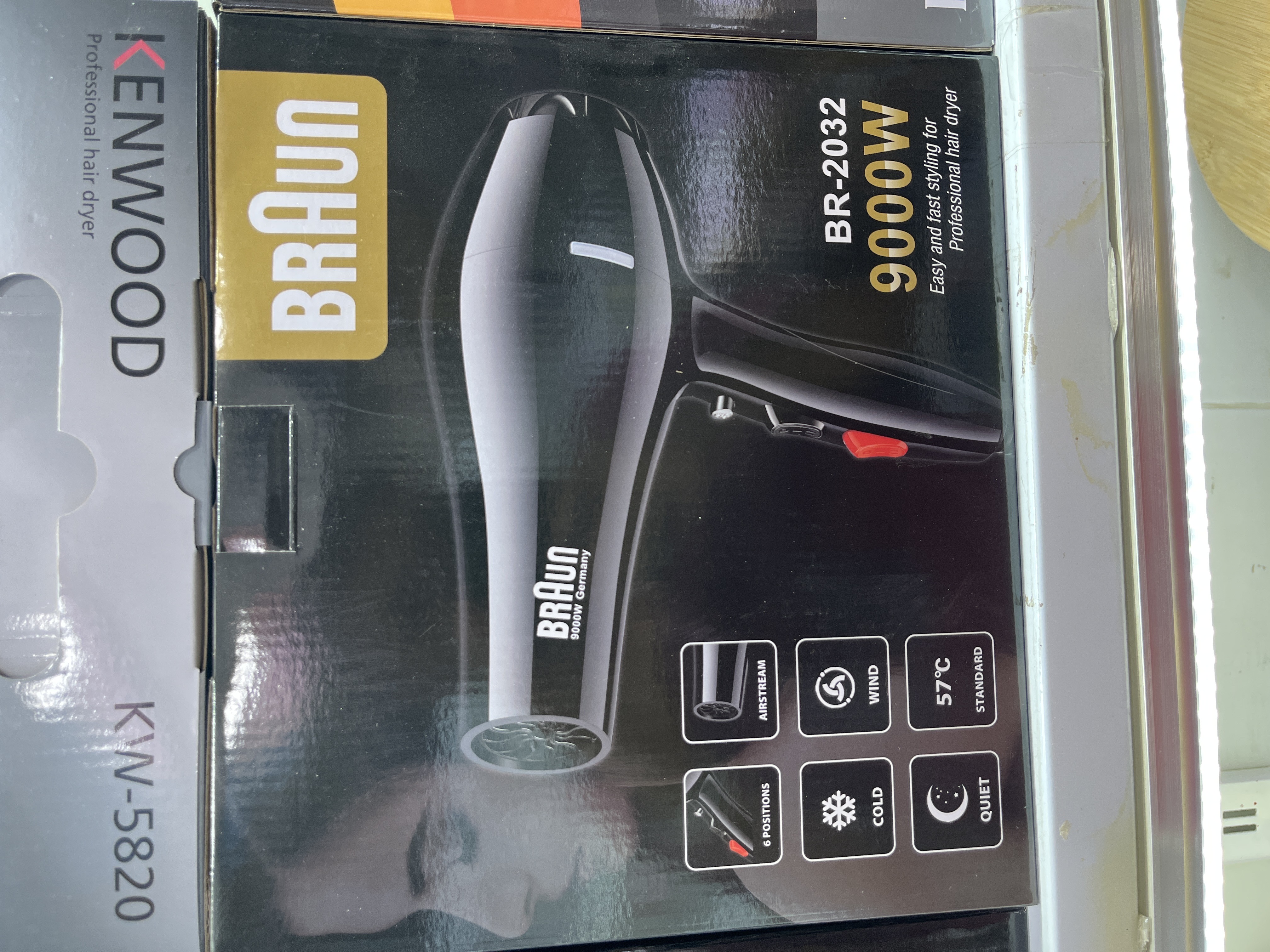 سشوار براون مدل BR-1009 با باد سرد و متمرکزکننده